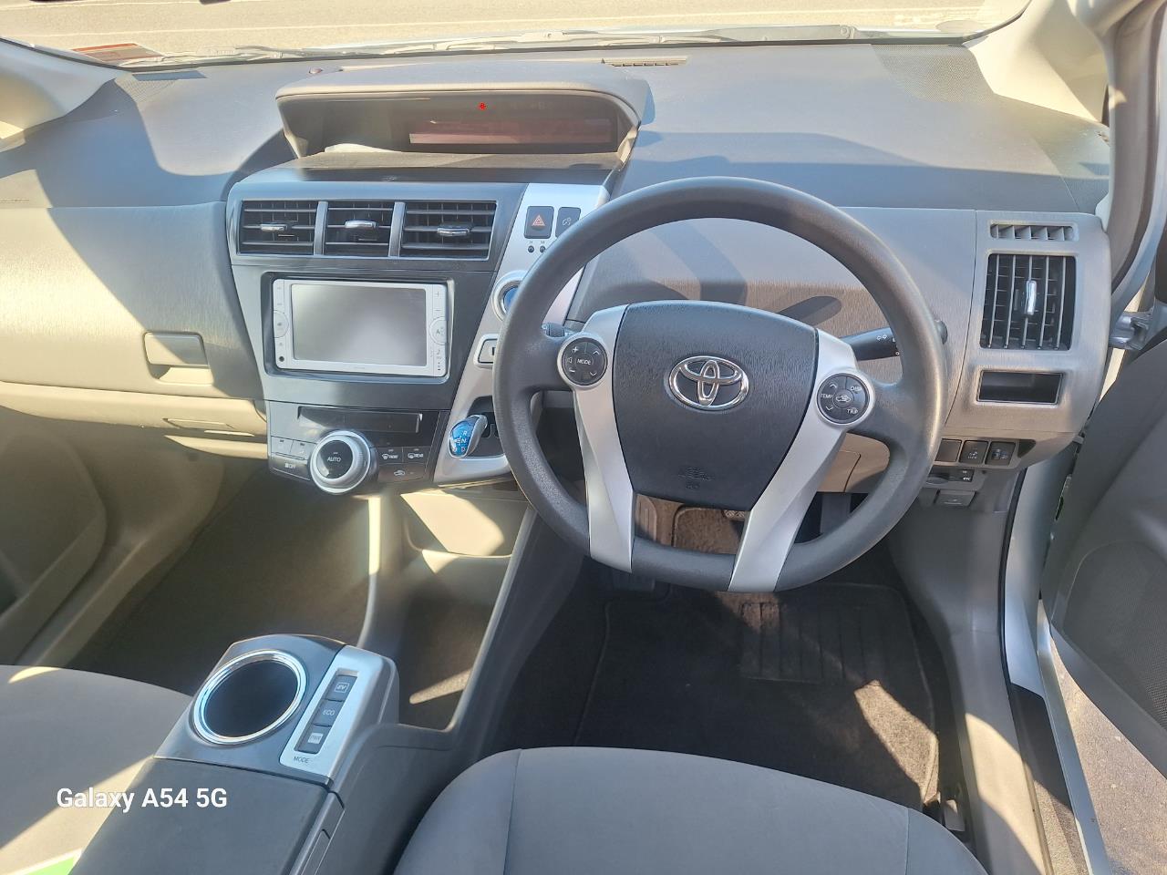 2013 Toyota PRIUS ALPHA  HYBRID