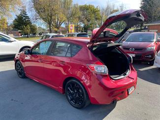 2011 Mazda axela sport 20s - Thumbnail