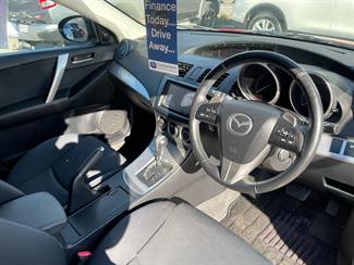 2011 Mazda axela sport 20s - Thumbnail
