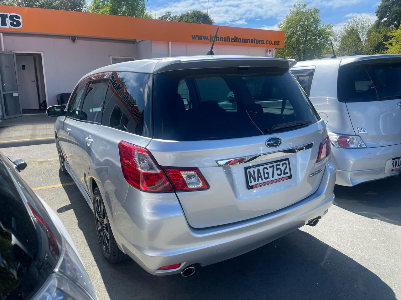 2008 Subaru exiga 7 seater