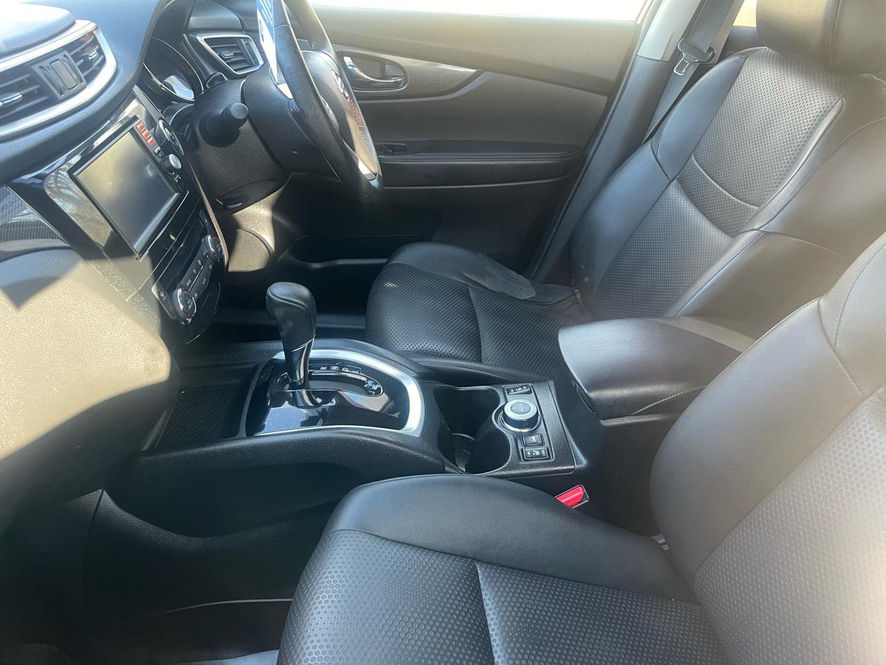 2014 Nissan x-trail 2.0s  4wd