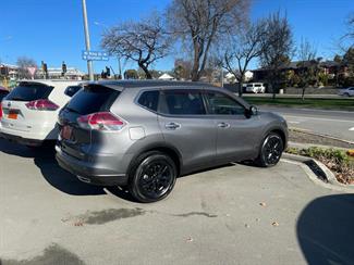2014 Nissan x-trail 2.0s  4wd - Thumbnail