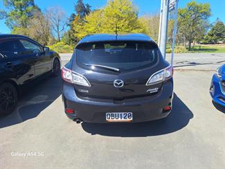 2013 Mazda Axela Sport - Thumbnail