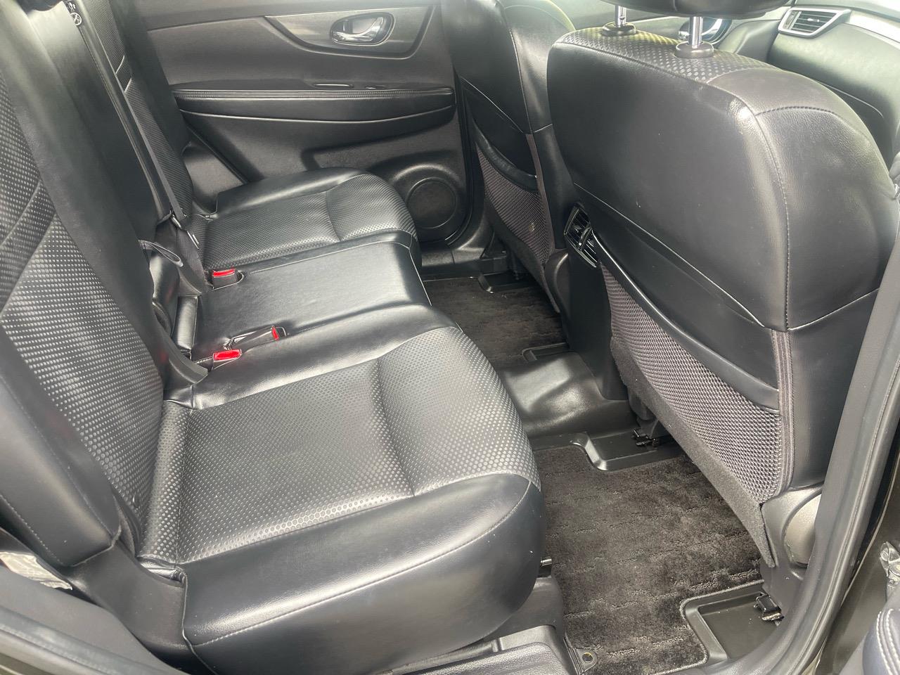 2015 Nissan X-TRAIL 7 SEATER