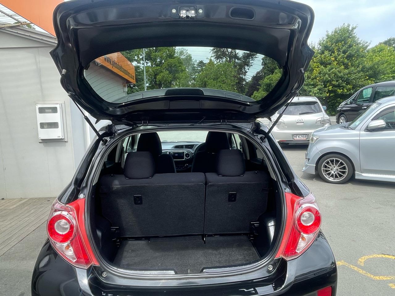 2011 Toyota VITZ RS  5 DOOR HATCH
