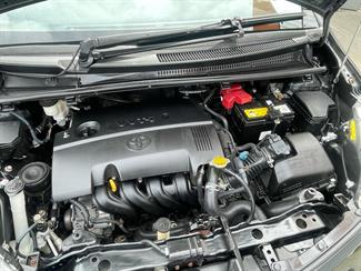 2011 Toyota VITZ RS  5 DOOR HATCH - Thumbnail