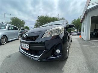 2011 Toyota VITZ RS  5 DOOR HATCH - Thumbnail