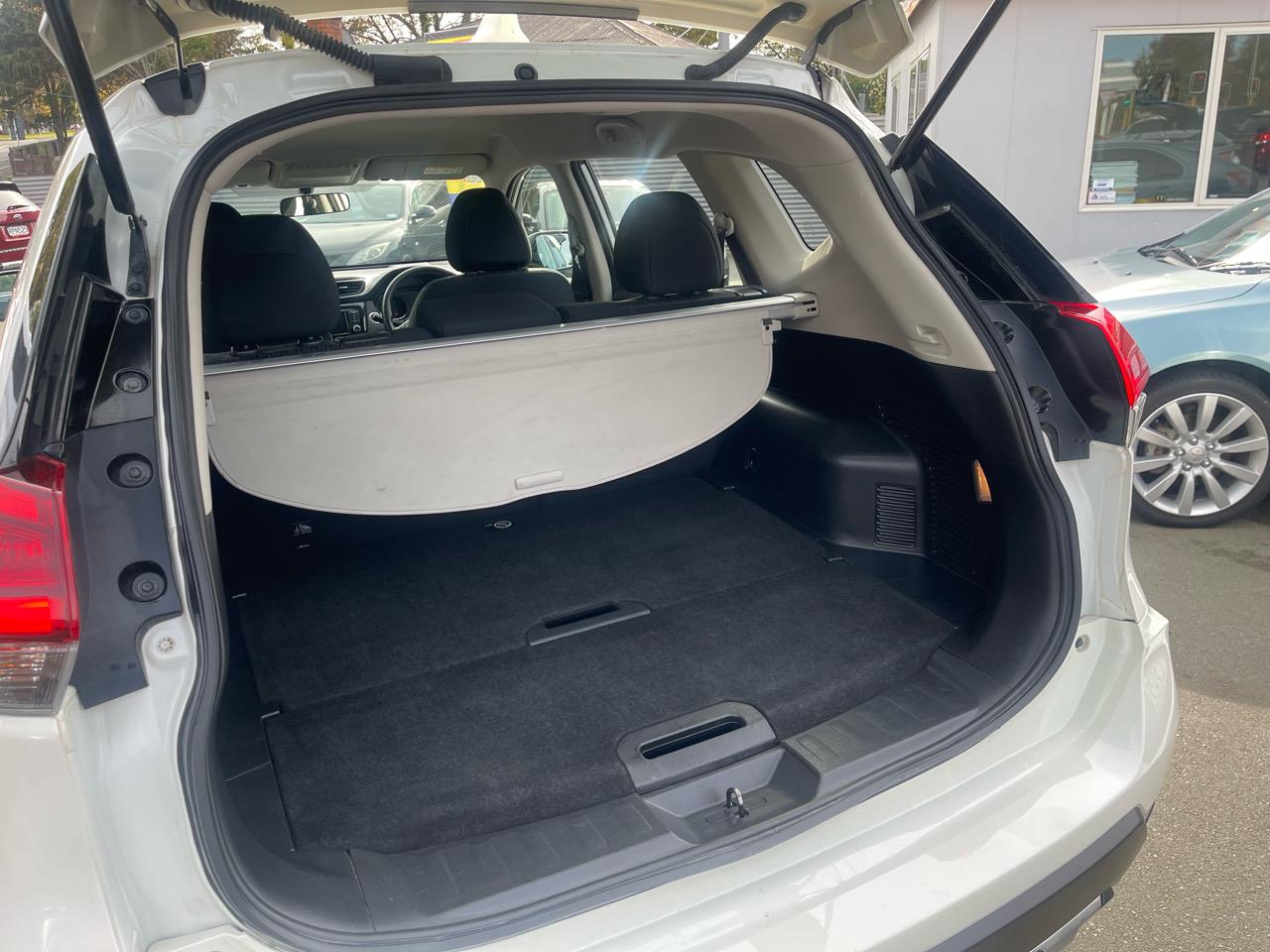 2021 Nissan X-TRAIL ST 2.5P/4WD/NZ