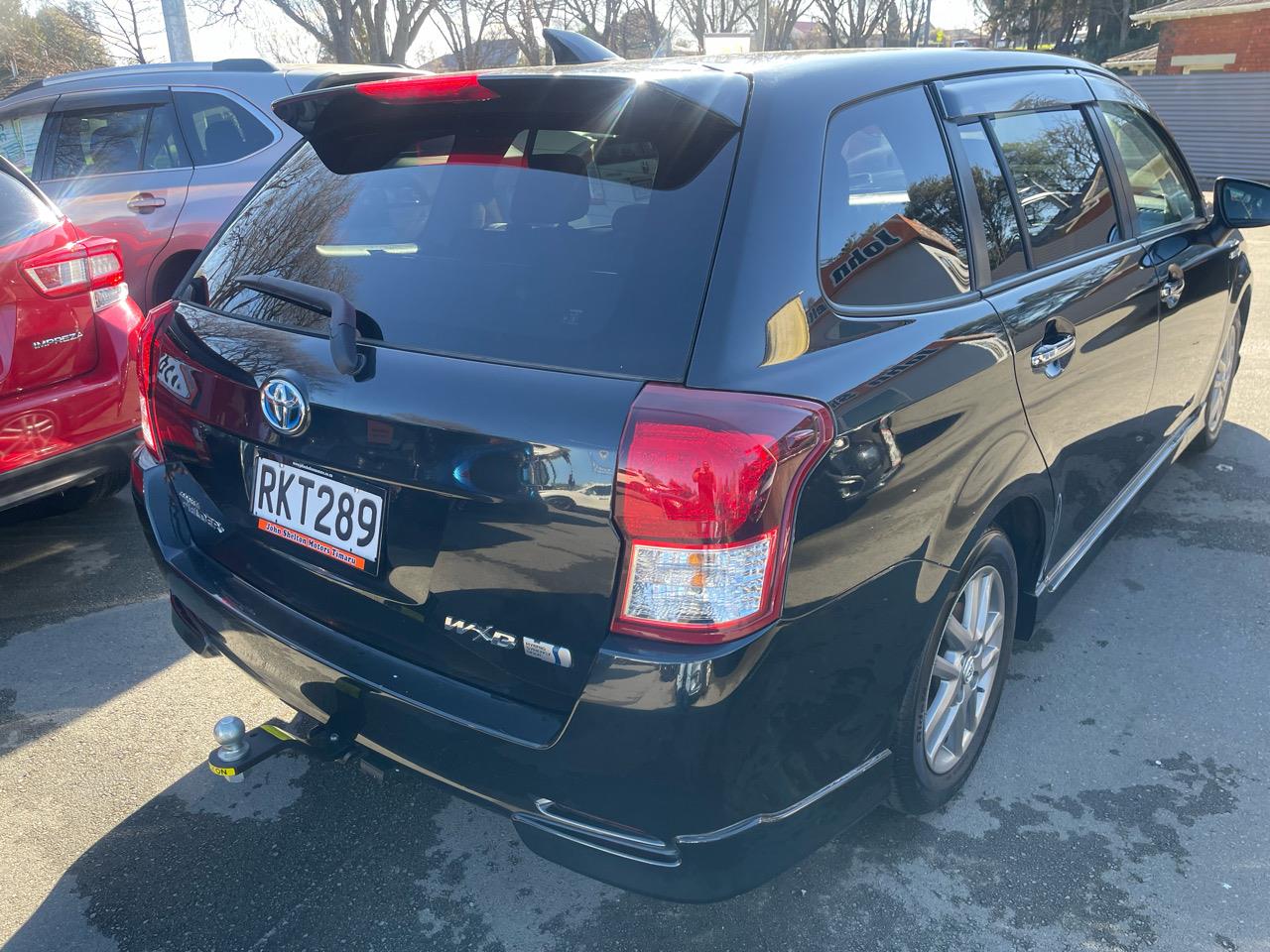 2014 Toyota Corolla Fielder HYBRID wagon