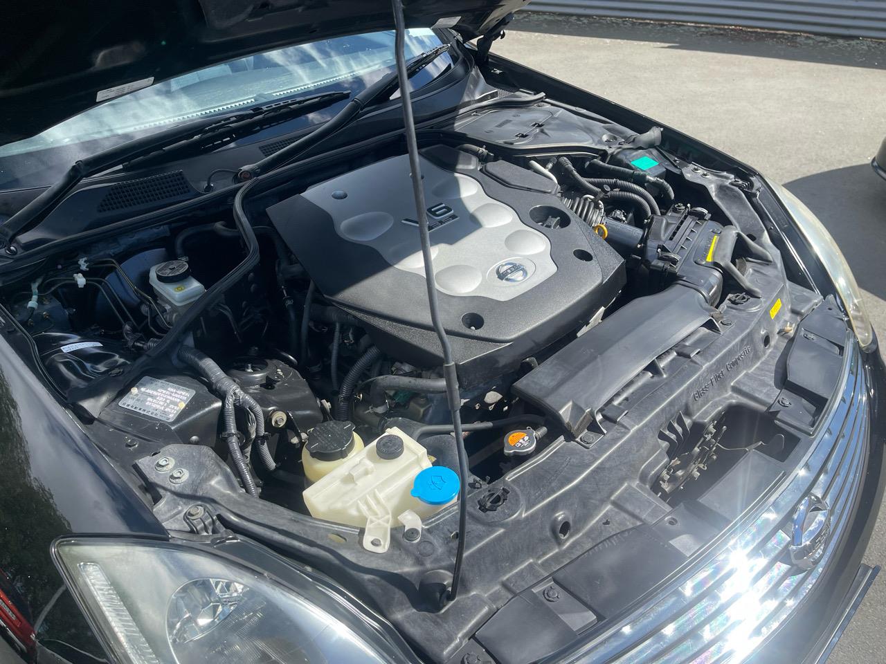 2004 Nissan SKYLINE COUPE