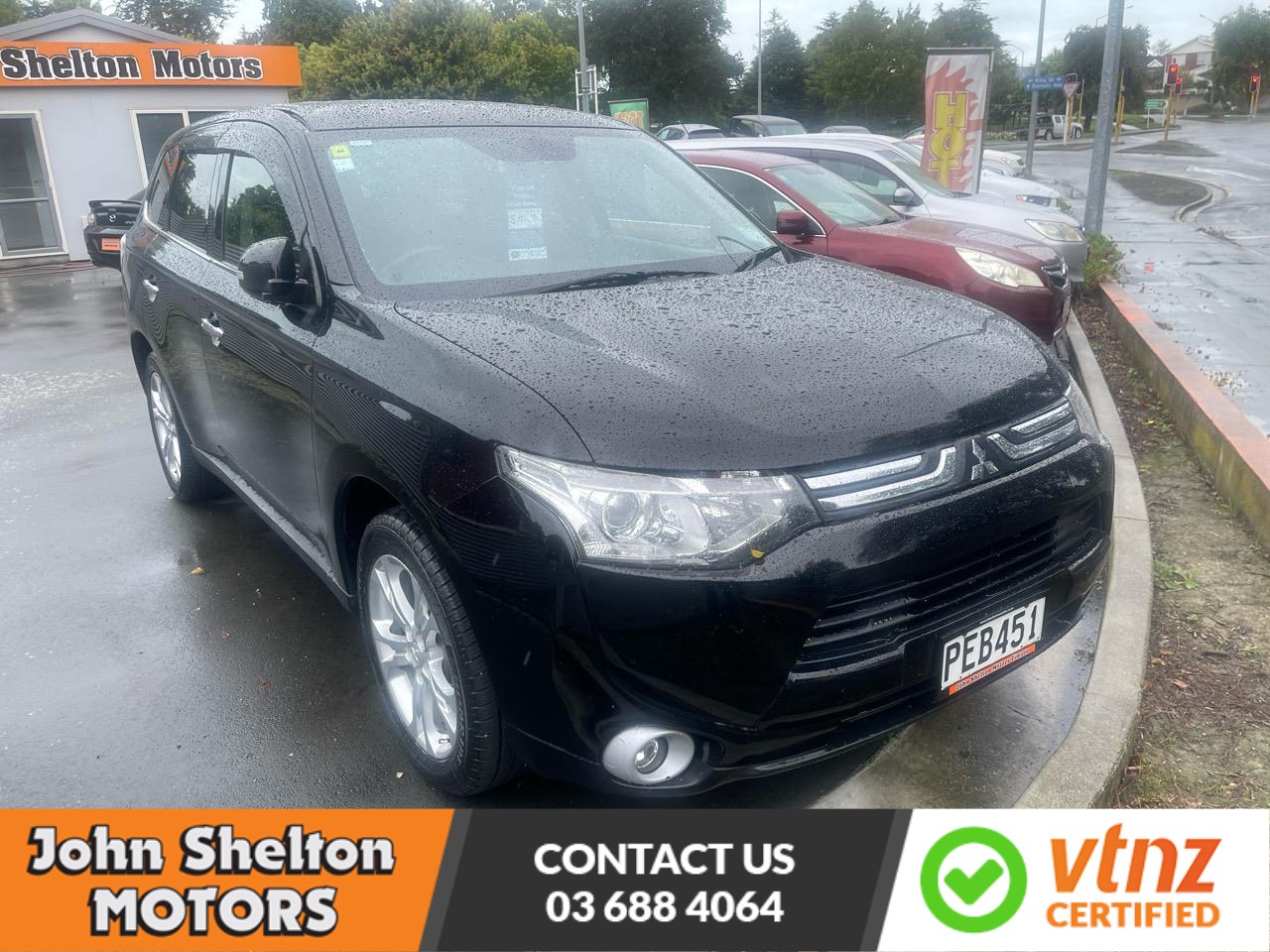 2012 Mitsubishi outlander 7 seater