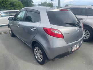 2009 Mazda demio  - Thumbnail