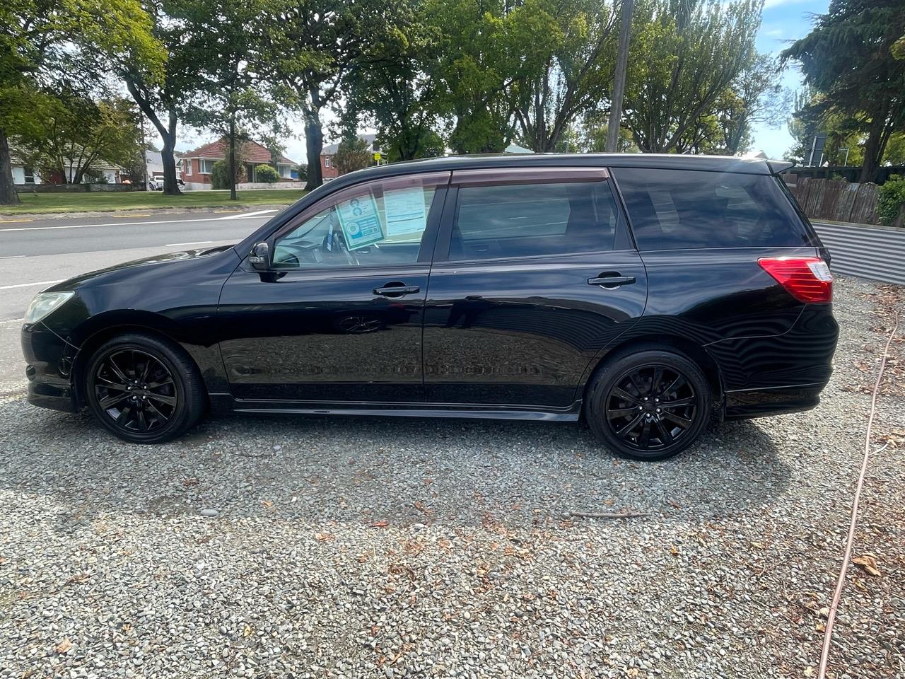 2008 Subaru exiga 7 seater