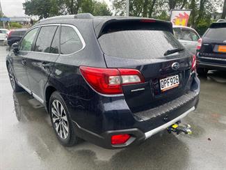2015 Subaru OUTBACK , 2 YEAR MECHANICAL INSURANCE INCLUDED ! - Thumbnail