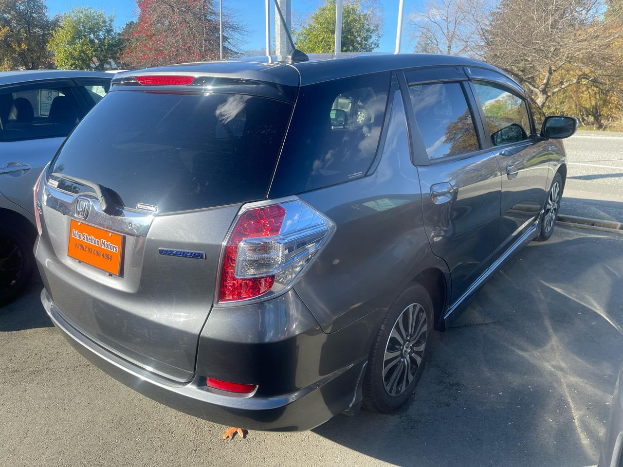 2014 Honda FIT SHUTTLE HYBRID