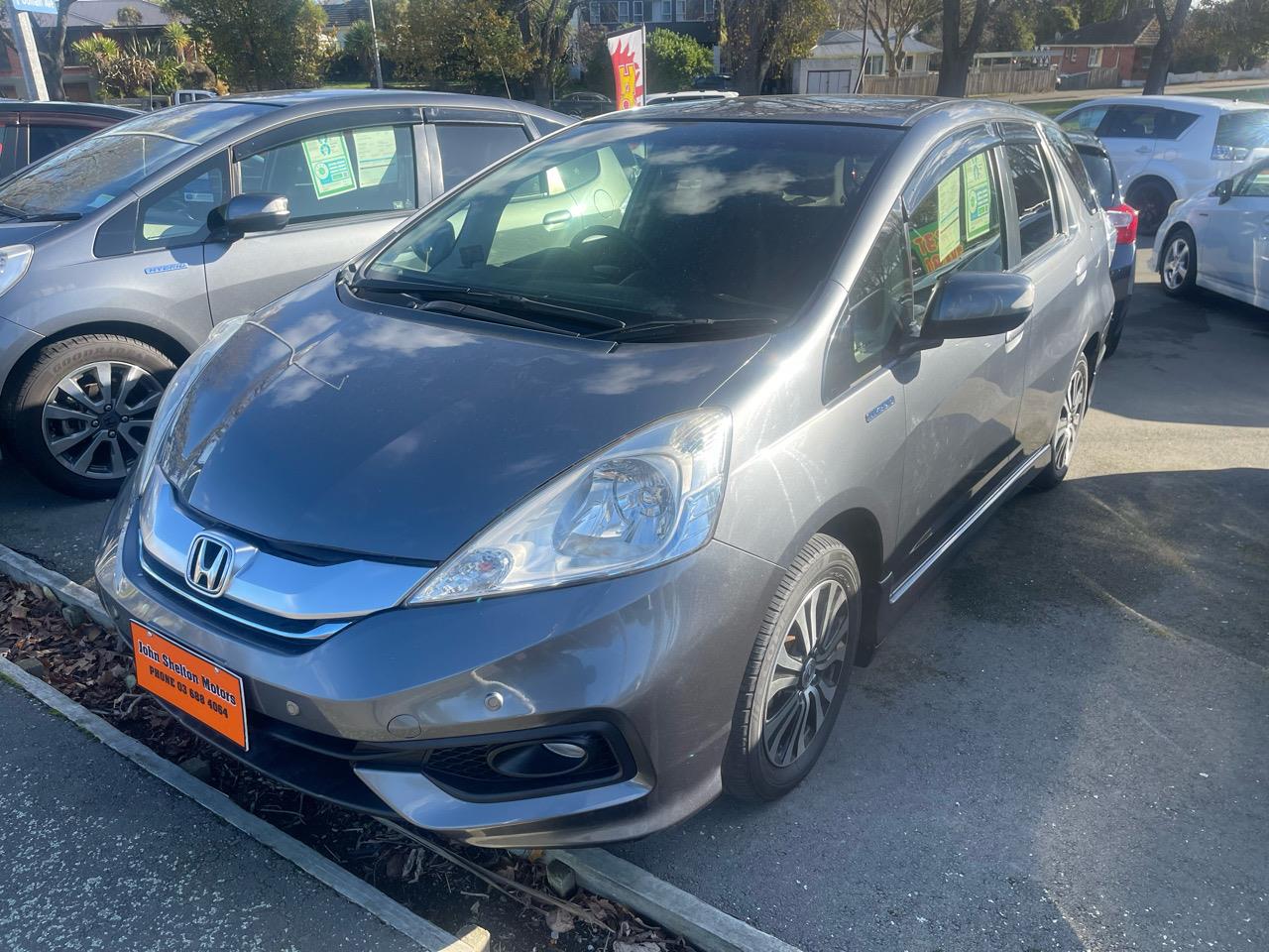 2014 Honda FIT SHUTTLE HYBRID