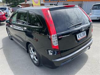 2008 Honda stream RSZ - Thumbnail