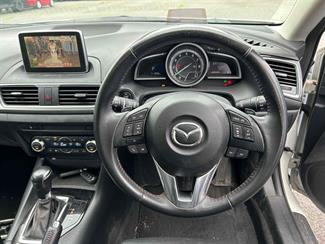 2013 Mazda Axela Sport - Thumbnail