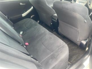 2013 Toyota prius hybrid. - Thumbnail