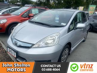 2011 Honda FIT SHUTTLE HYBRID - Thumbnail