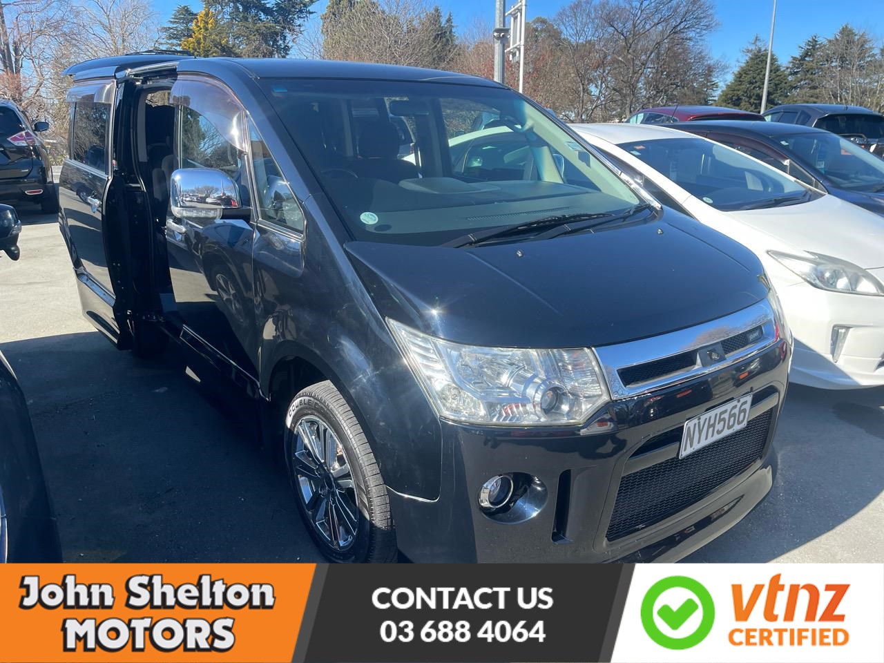 2008 Mitsubishi DELICA
