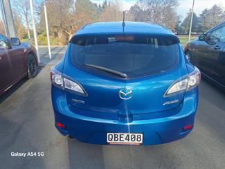 2012 Mazda axela - Thumbnail