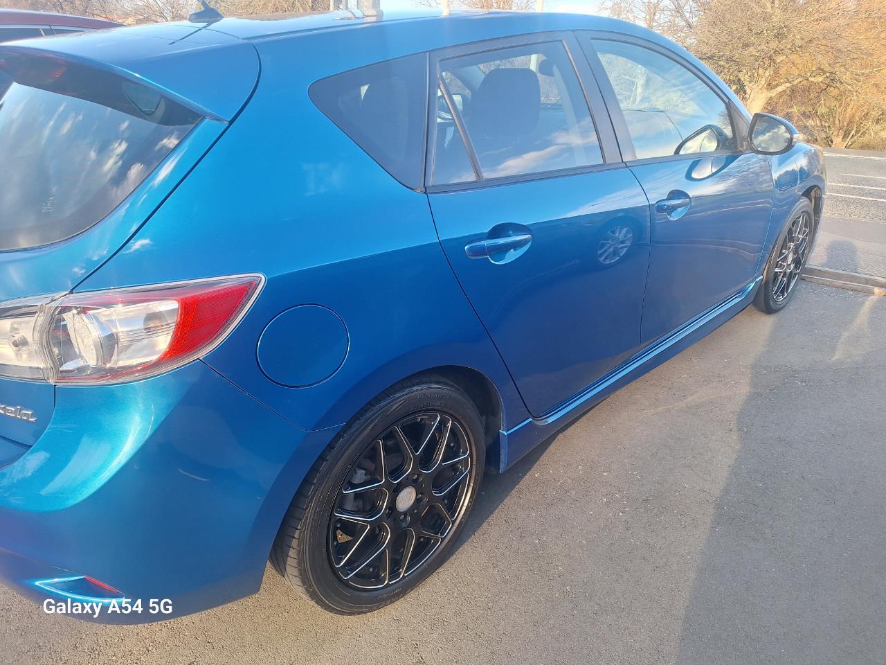 2012 Mazda axela