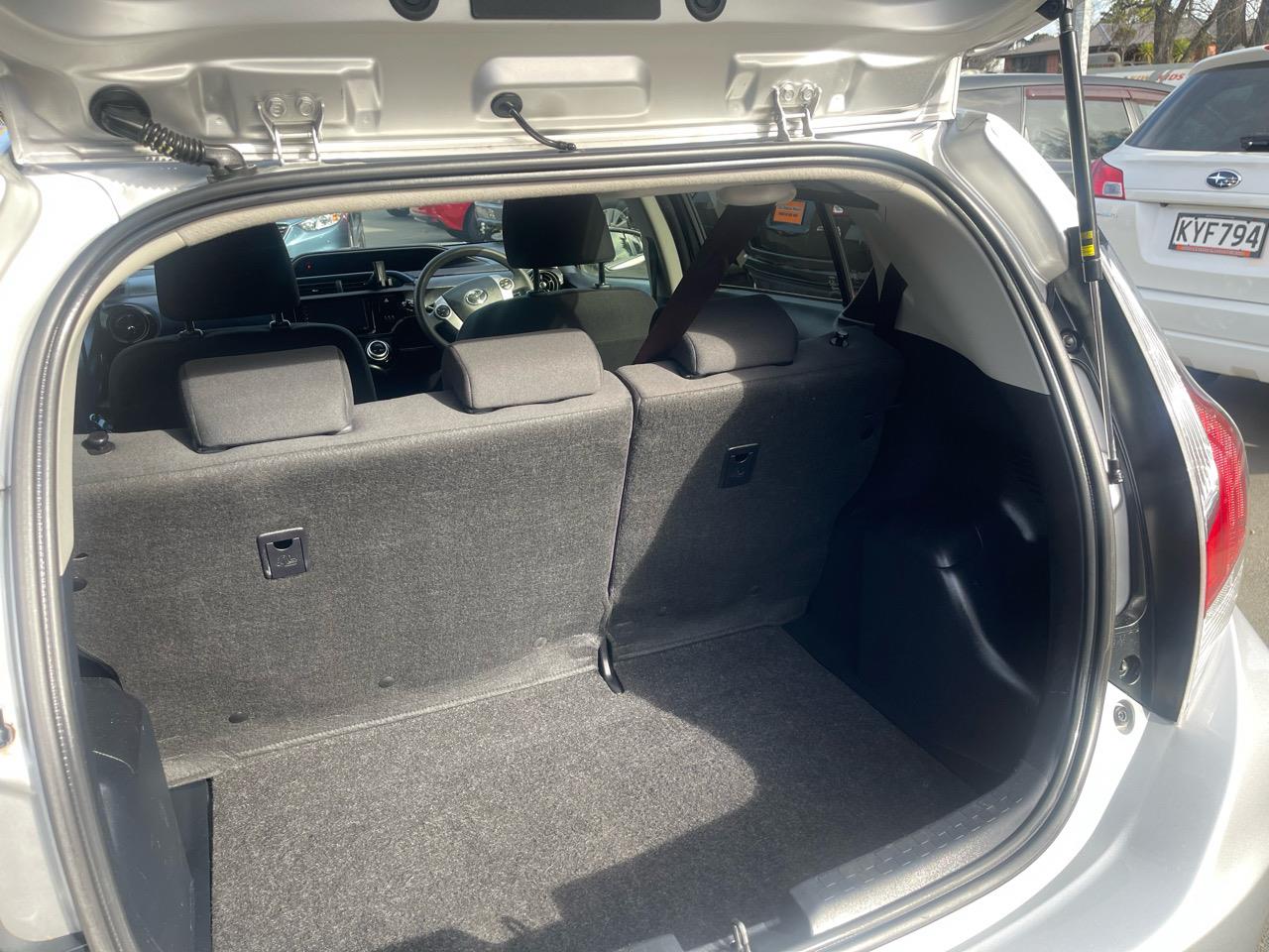 2015 Toyota AQUA HYBRID