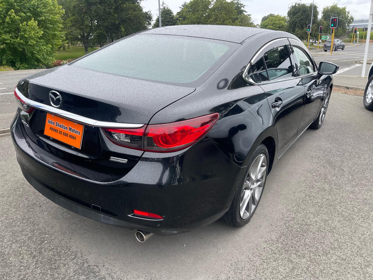 2014 Mazda Atenza Sedan