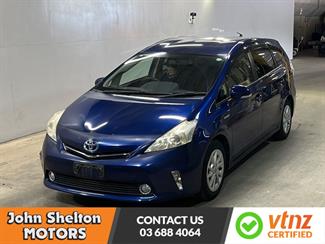 2013 Toyota PRIUS - Thumbnail