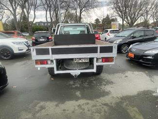 2002 Nissan NAVARA Utility  Pickup / Chassis cab(4x4) - Thumbnail