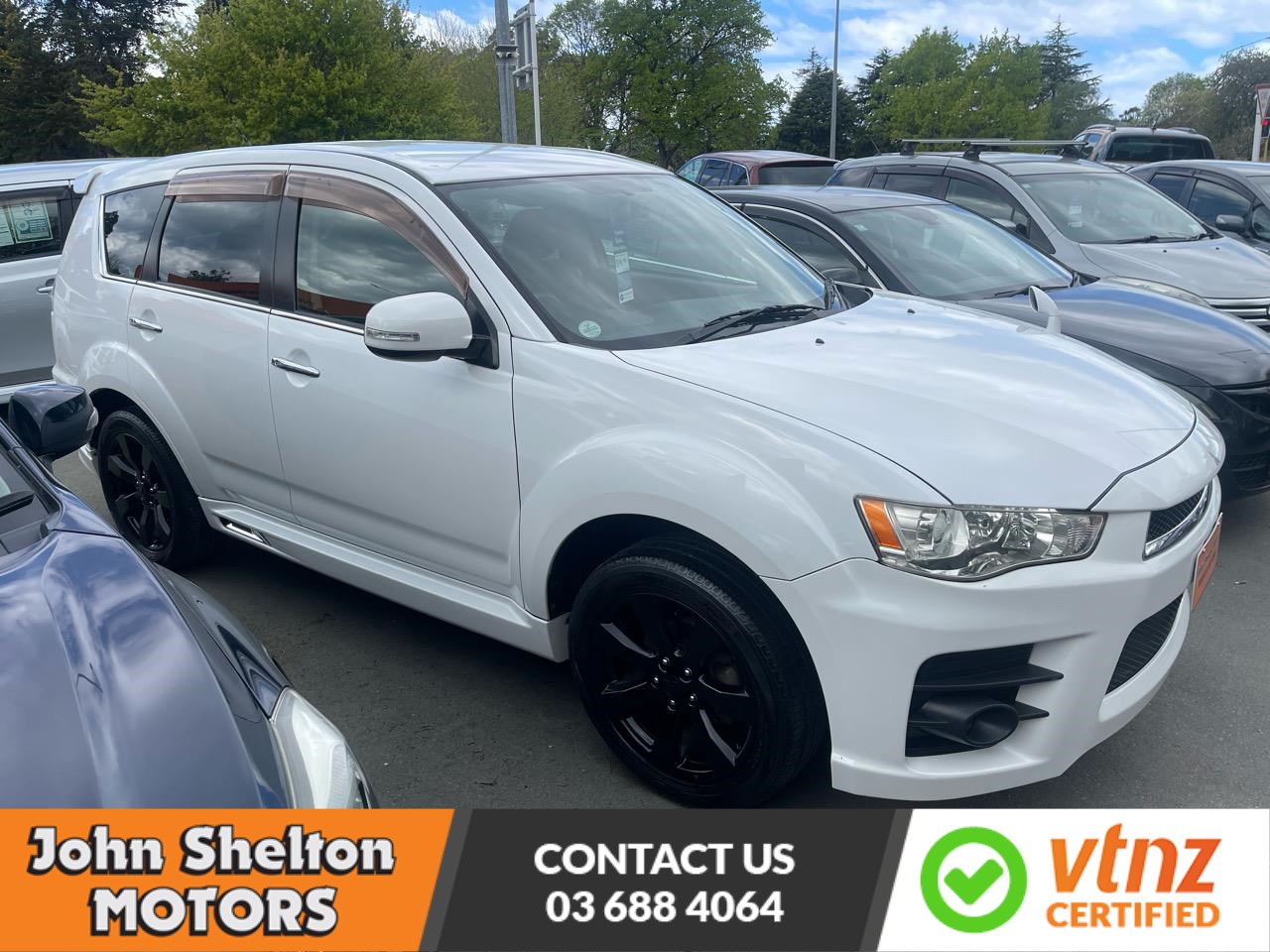 2011 Mitsubishi outlander 4wd 7 seater