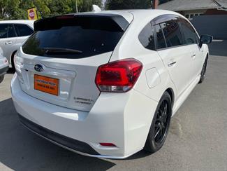 2015 Subaru Impreza Hybrid - Thumbnail