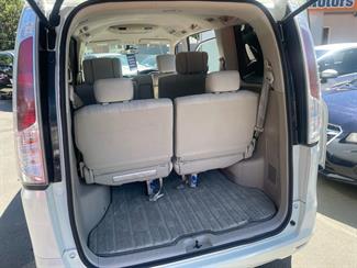 2012 Nissan serena 8 seater! - Thumbnail