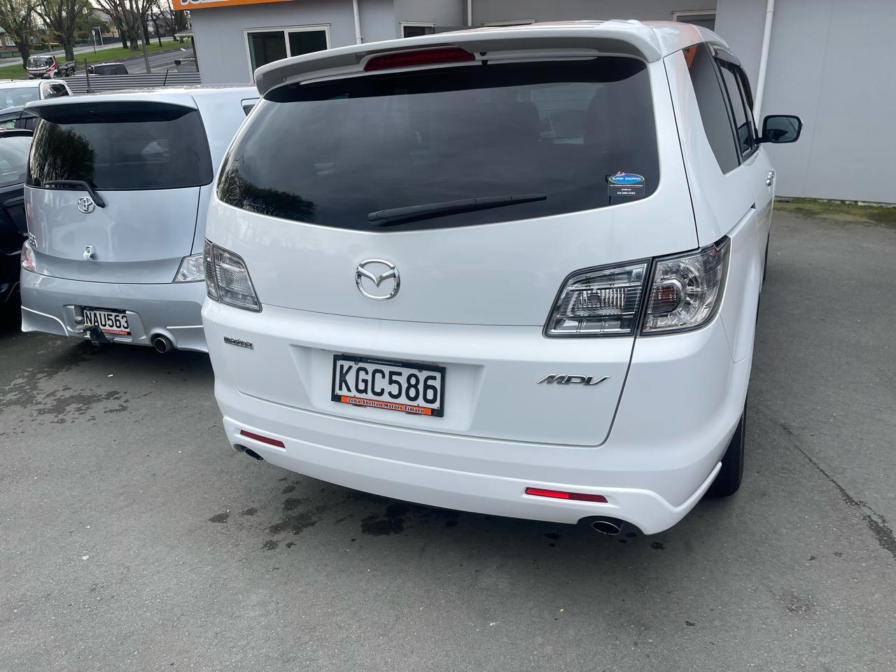 2008 Mazda MPV