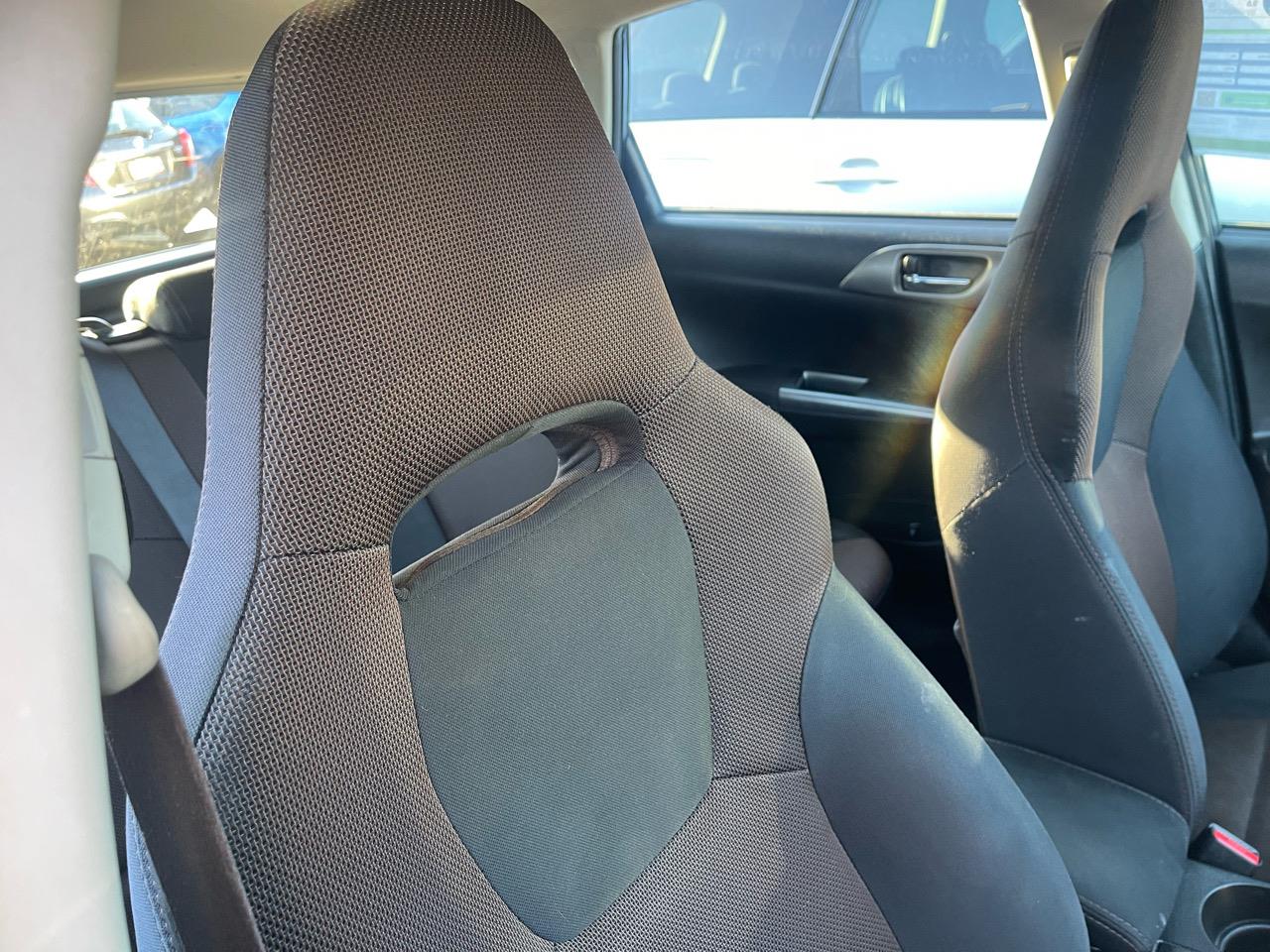 2010 Subaru impreza hatch XV auto