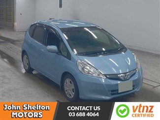 2012 Honda FIT HYBRID SMART SELECTION - Thumbnail