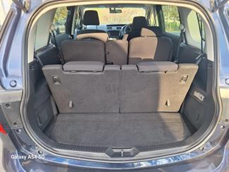 2011 Mazda premacy - Thumbnail