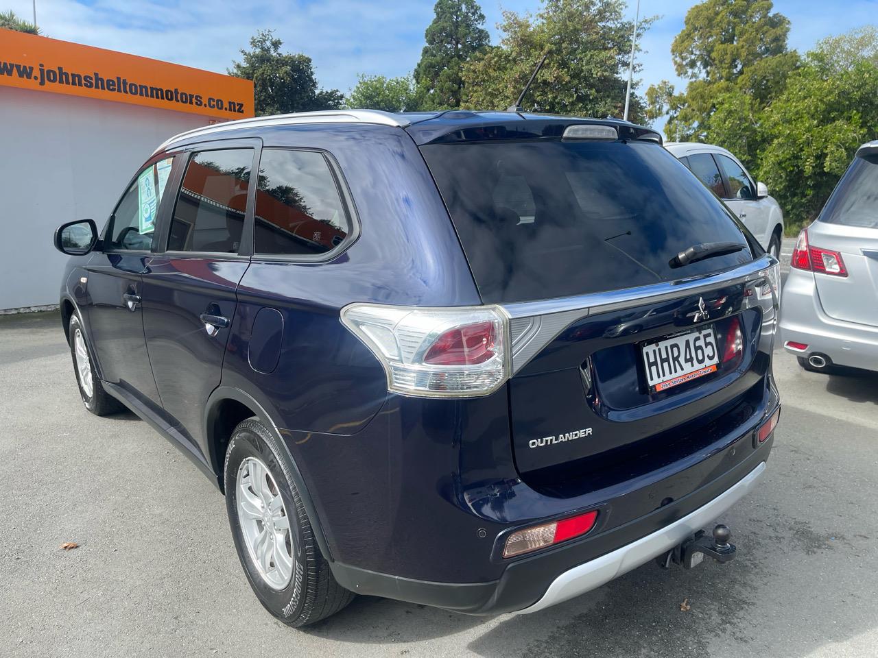 2014 Mitsubishi OUTLANDER