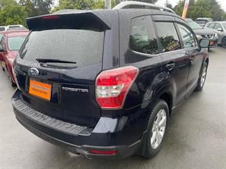 2013 Subaru forester - Thumbnail
