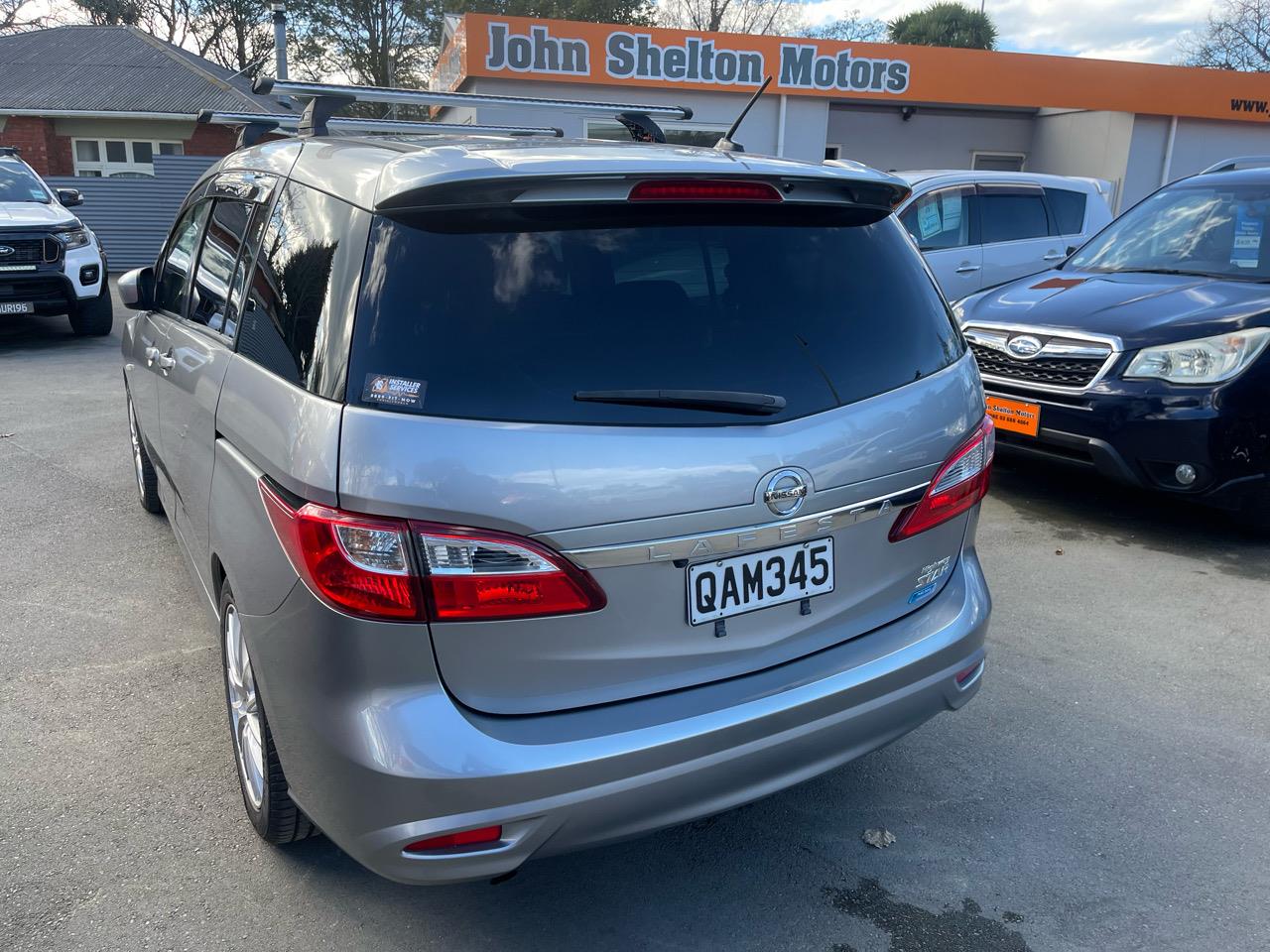 2014 Nissan lafesta 7 seater