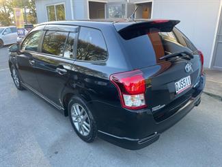 2014 Toyota corolla fielder hybrid - Thumbnail