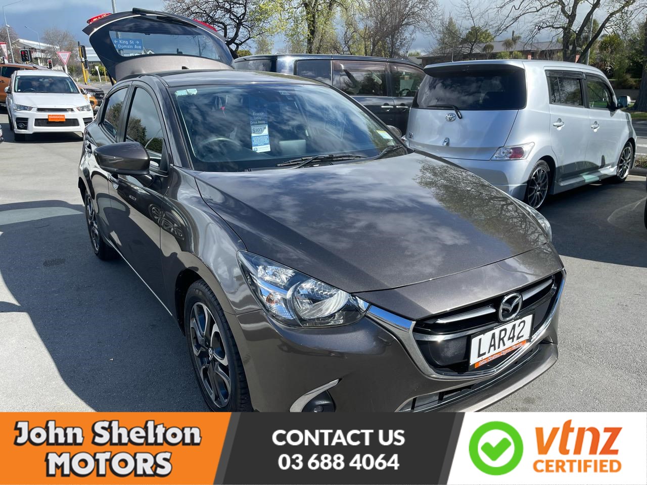 2017 Mazda 2 GSX 1.5P/6AT / Grey / Hatchback