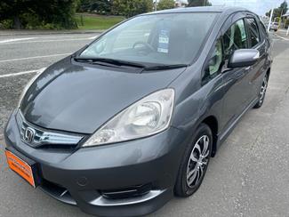 2012 Honda FIT - Thumbnail