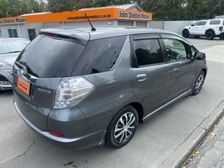 2012 Honda FIT - Thumbnail
