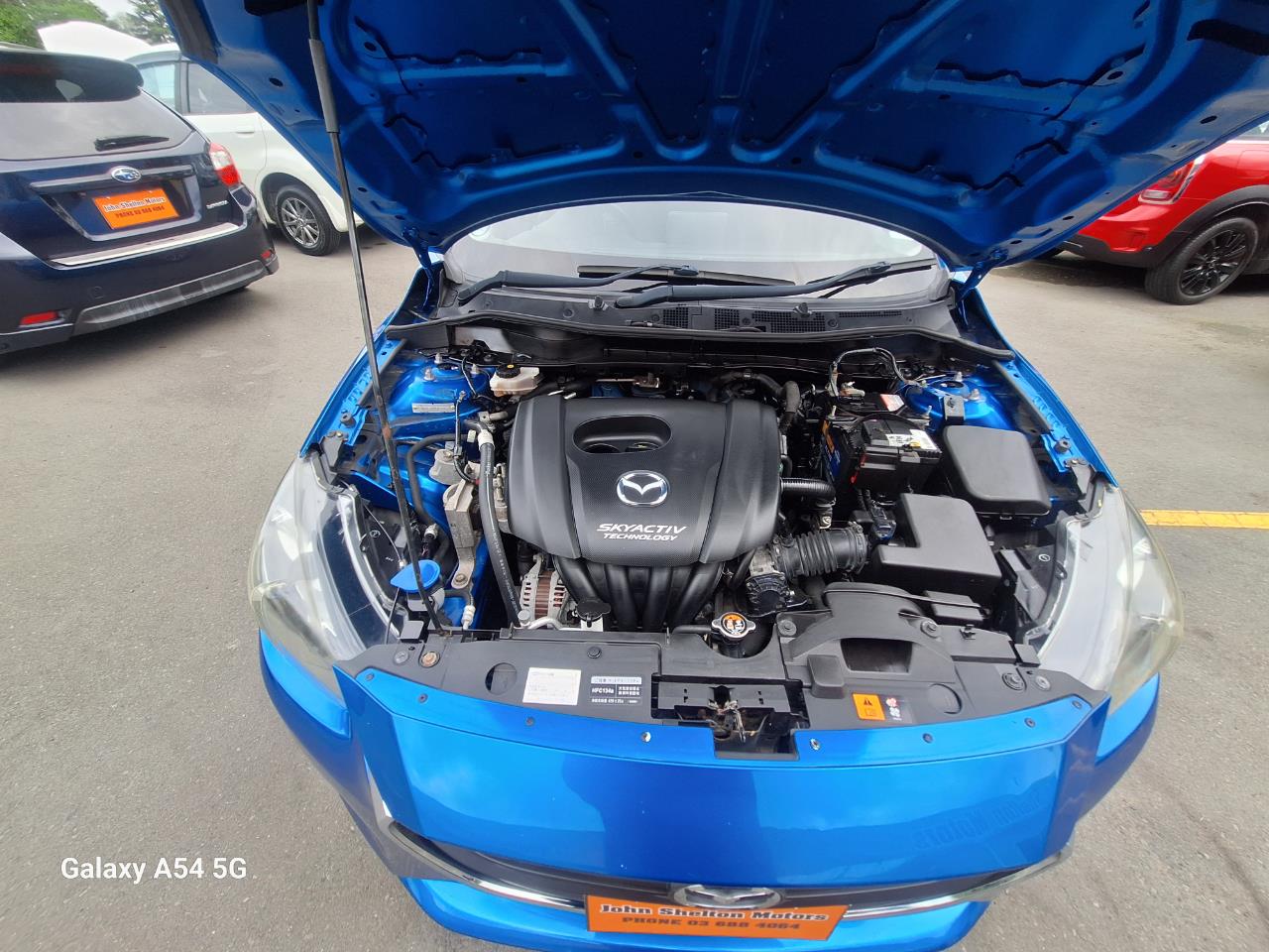 2015 Mazda demio 5 door hatch