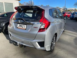 2015 Honda RS 1.5P/CVT/HA/5DR/5 / Silver / Hatchback - Thumbnail