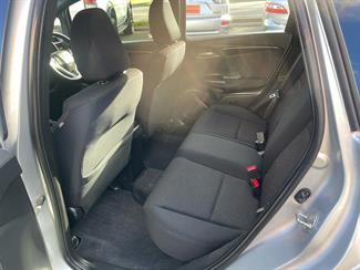 2015 Honda RS 1.5P/CVT/HA/5DR/5 / Silver / Hatchback - Thumbnail