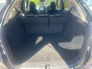 2016 Honda Fit Hybrid shuttle wagon - Thumbnail