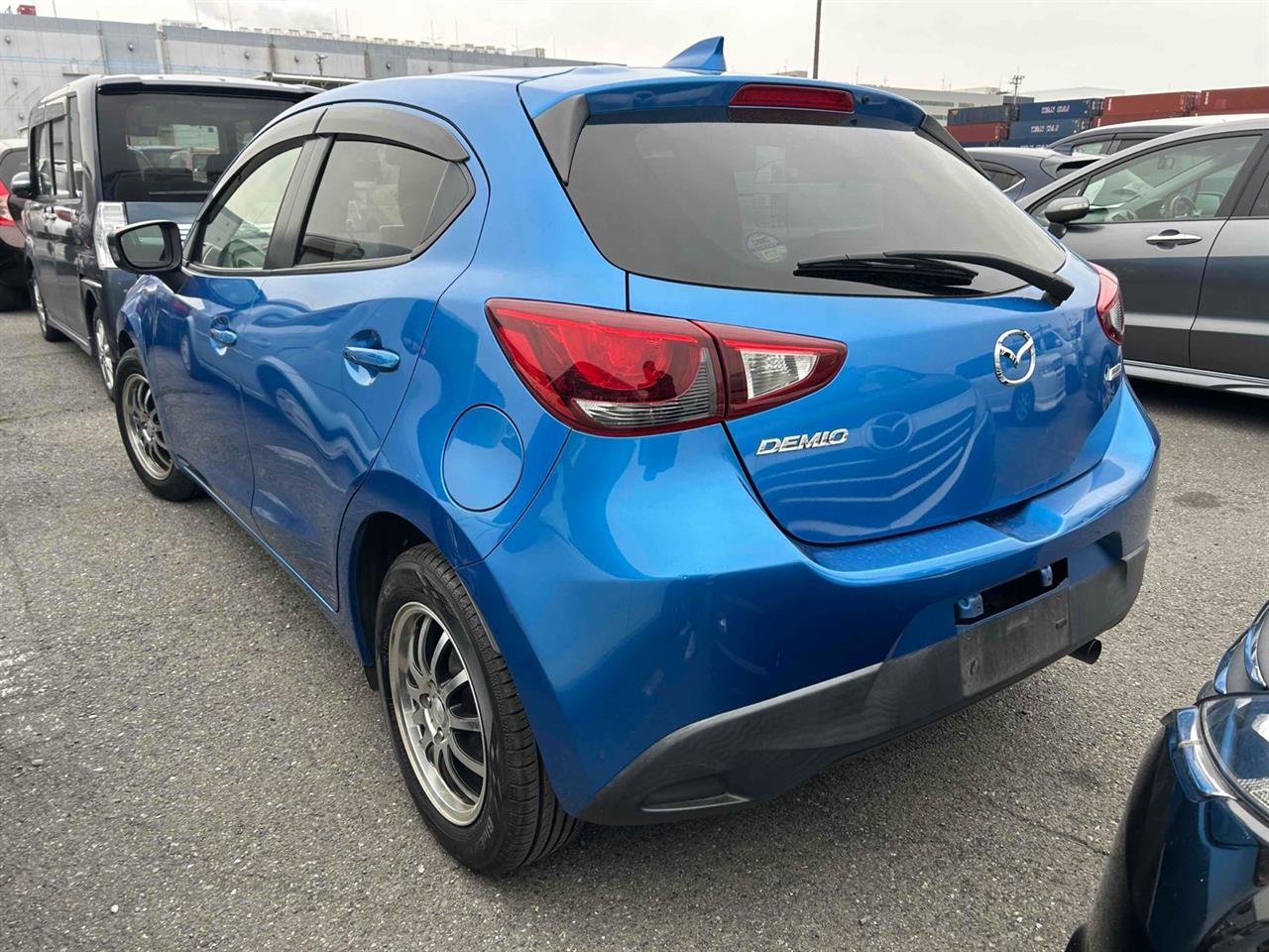 2014 Mazda demio 